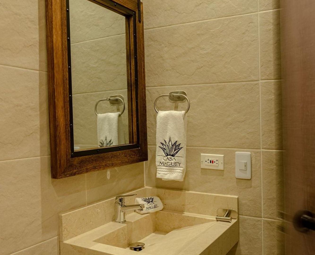 Casa Maguey – Refugio Tropical En El Centro De *